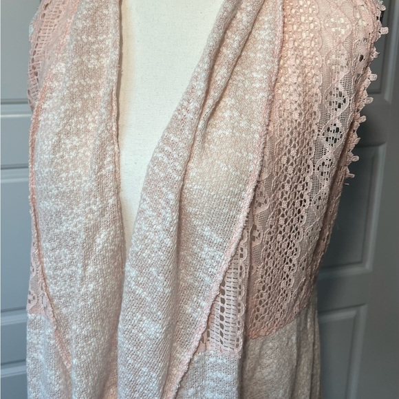 Say What? LG Boho Peach Lace Crochet Open Vest Style Flowing Shawl - Picture 2 of 6